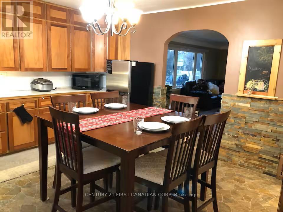 4578 Talbot Trail, Chatham-Kent, Ontario  N0P 2A0 - Photo 12 - X13054160