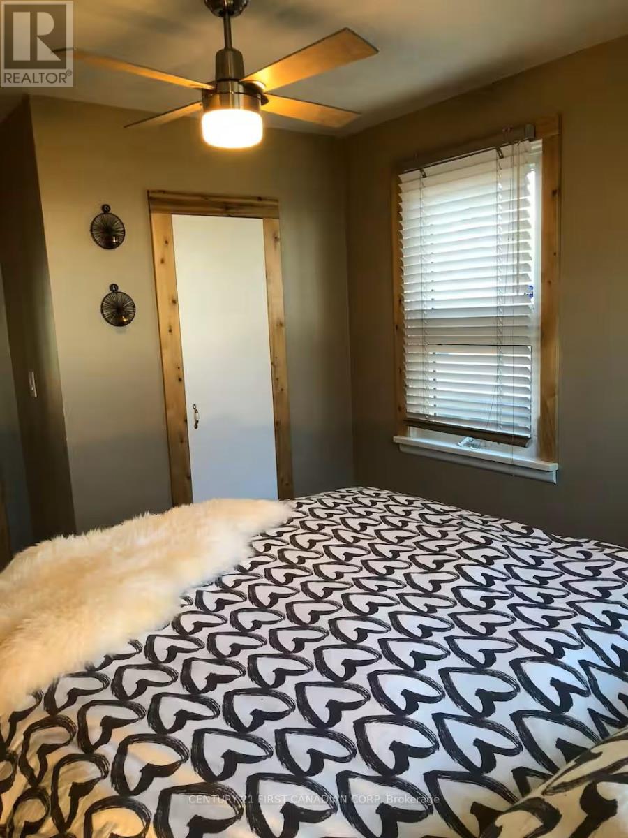 4578 Talbot Trail, Chatham-Kent, Ontario  N0P 2A0 - Photo 16 - X13054160