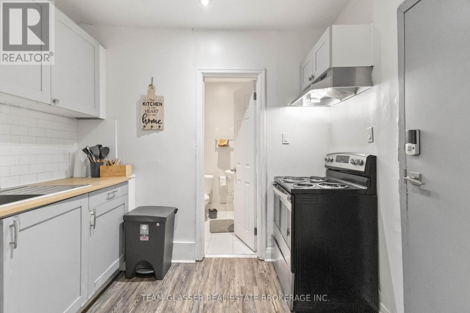 342 Richmond Street, London East, Ontario  N6A 3C3 - Photo 11 - X13054230