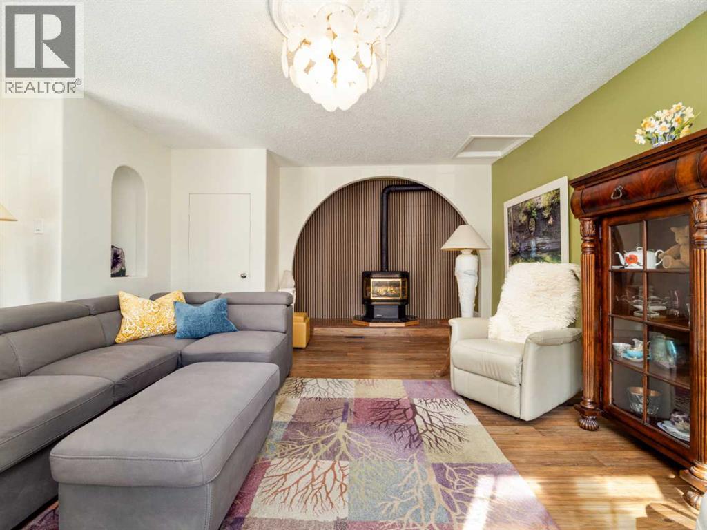 1006 9 Street N, Lethbridge, Alberta  T1H 1Z8 - Photo 8 - A2303858