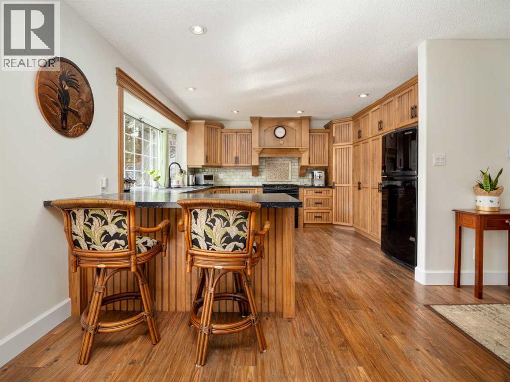 1006 9 Street N, Lethbridge, Alberta  T1H 1Z8 - Photo 11 - A2303858