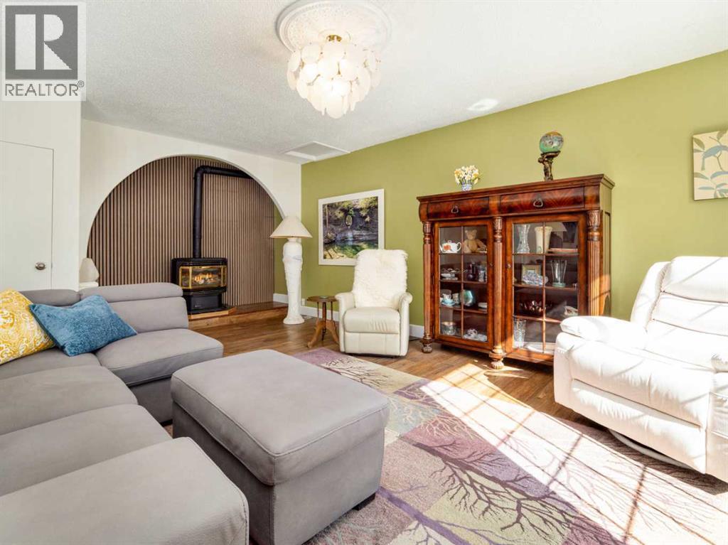 1006 9 Street N, Lethbridge, Alberta  T1H 1Z8 - Photo 7 - A2303858