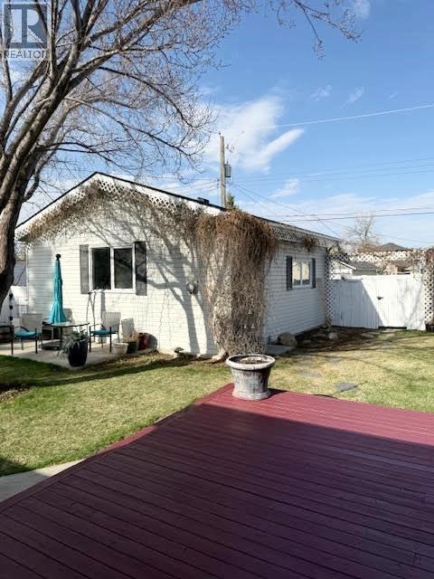 1006 9 Street N, Lethbridge, Alberta  T1H 1Z8 - Photo 37 - A2303858