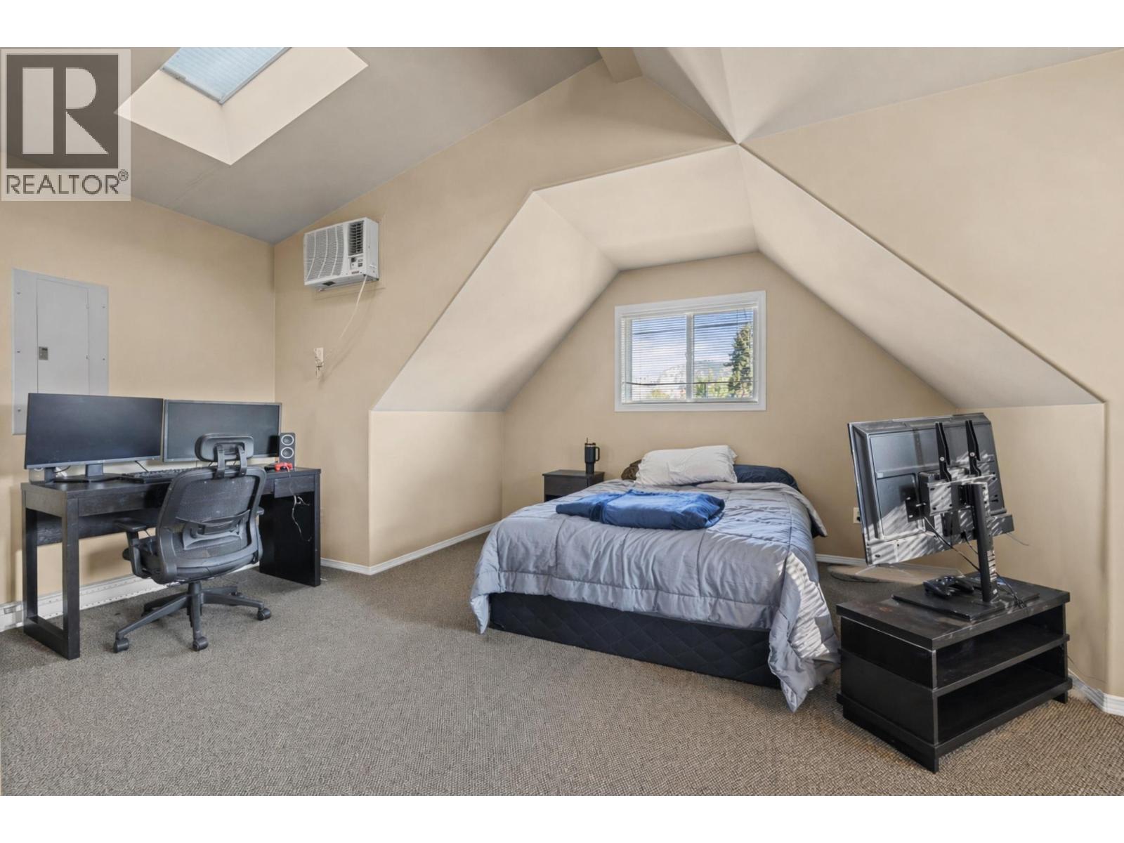 1320 Graham Street, Kelowna, British Columbia  V1Y 9X7 - Photo 33 - 10383809