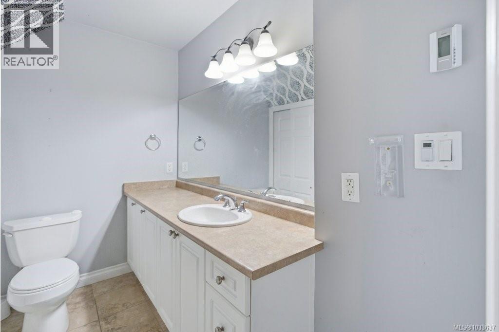 407 866 Goldstream Ave, Langford, British Columbia  V9B 2X9 - Photo 11 - 1033637