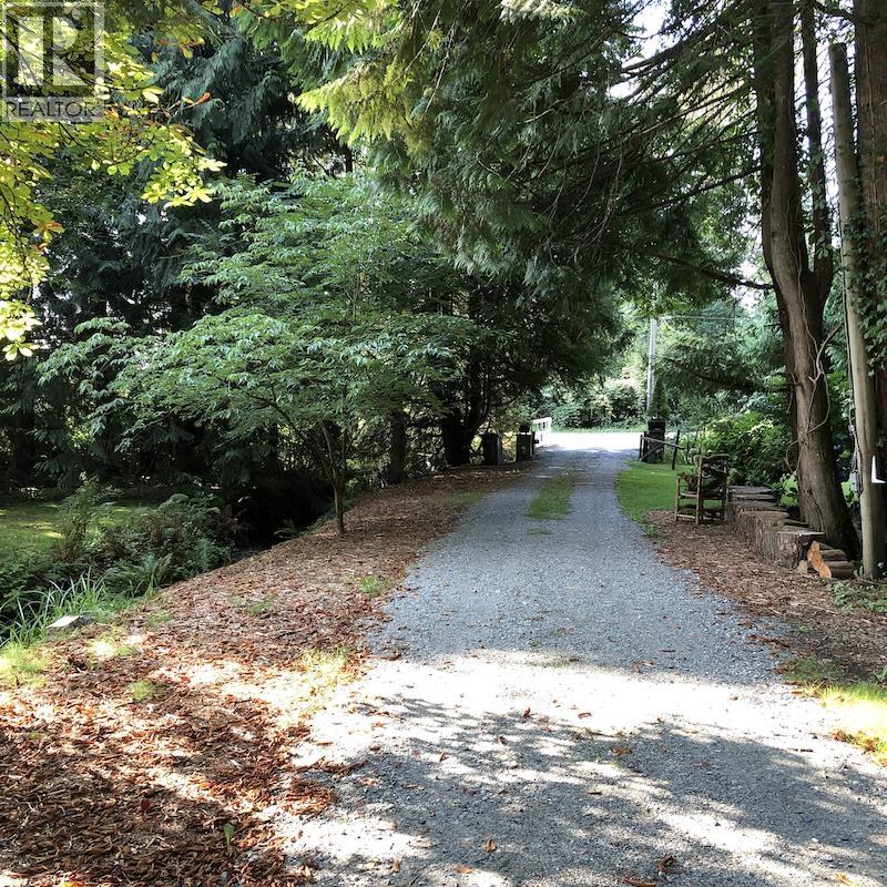 4163 Cedar Drive, Coquitlam, British Columbia  V3E 3H7 - Photo 4 - R3116284