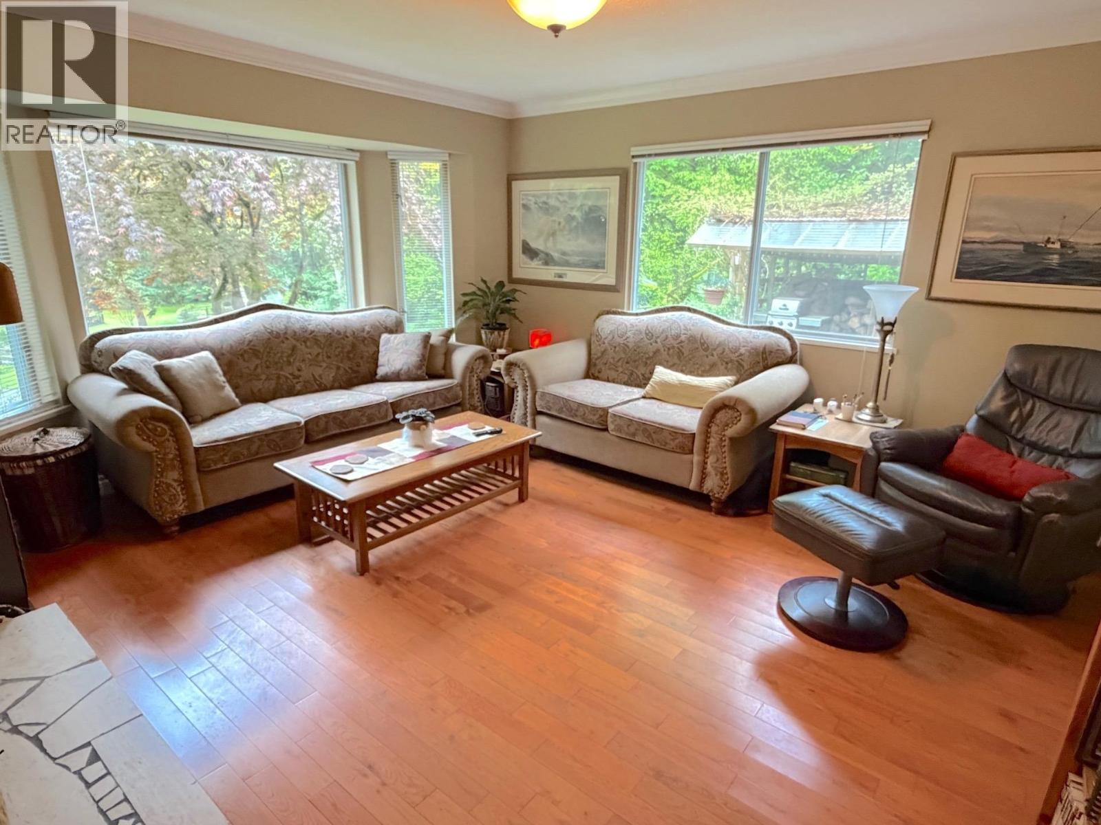 4163 Cedar Drive, Coquitlam, British Columbia  V3E 3H7 - Photo 11 - R3116284