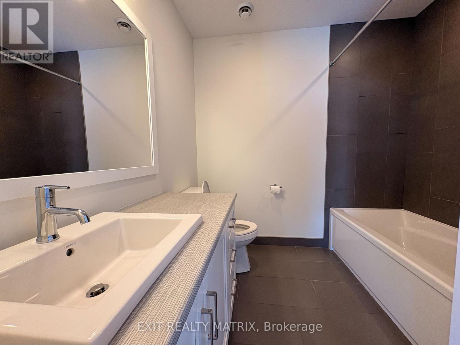 105 - 17 Aquatria Street, Casselman, Ontario  K0A 1M0 - Photo 12 - X13054064