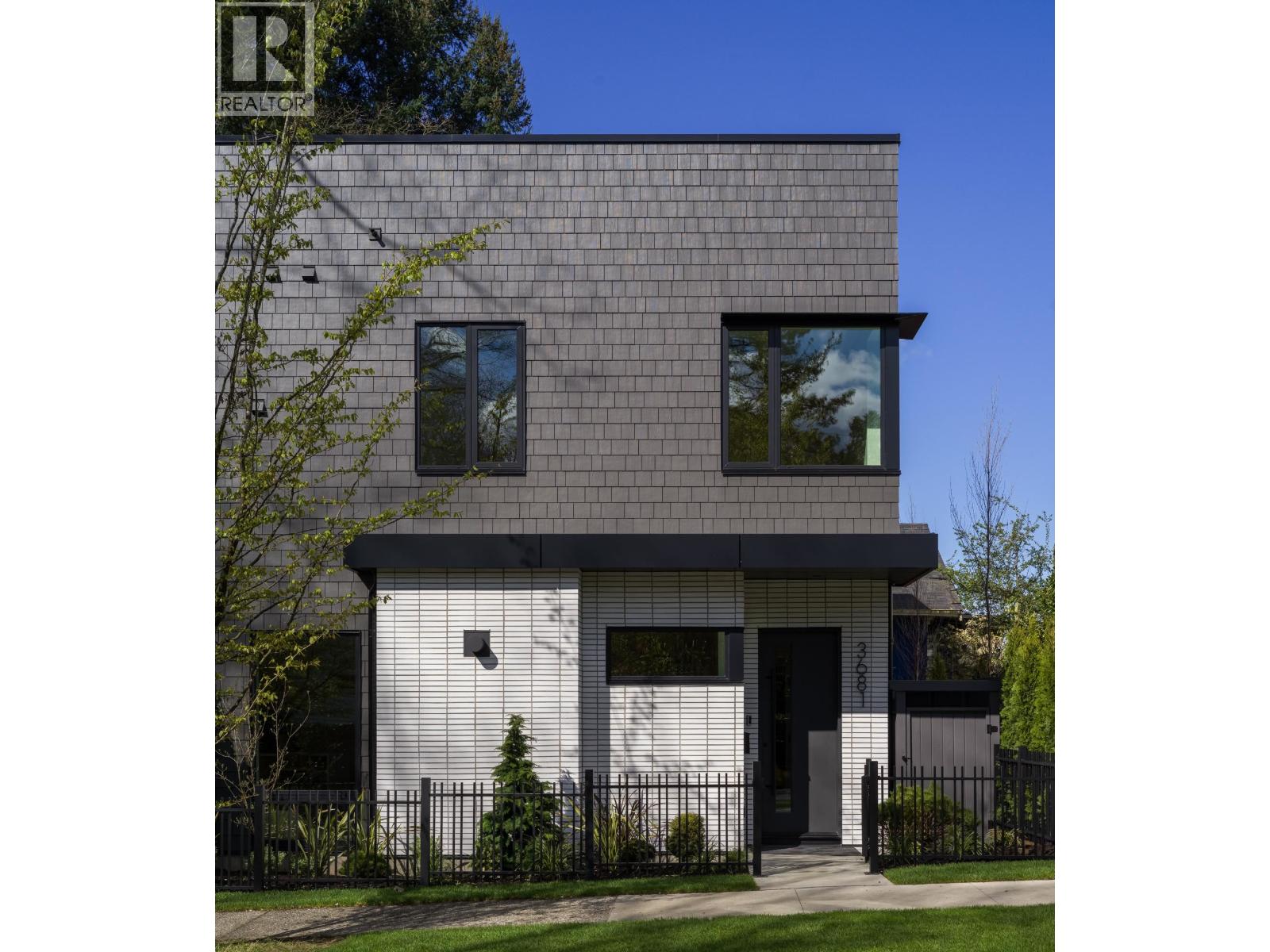 3681 St Catherines Street, Vancouver, British Columbia  V5V 1S3 - Photo 2 - R3113962