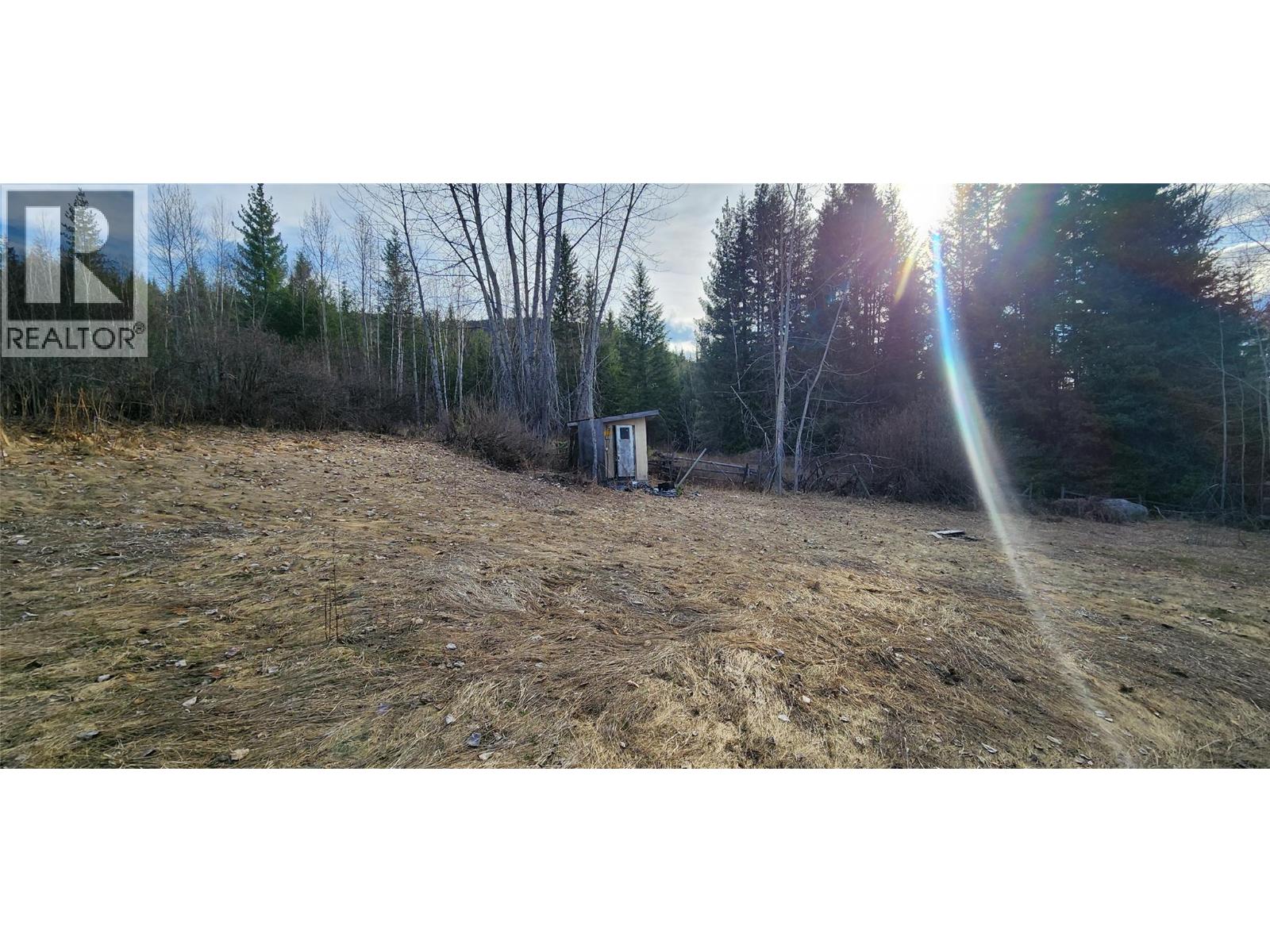 3584 Barriere South Road, Barriere, British Columbia  V0E 1E0 - Photo 34 - 10384943