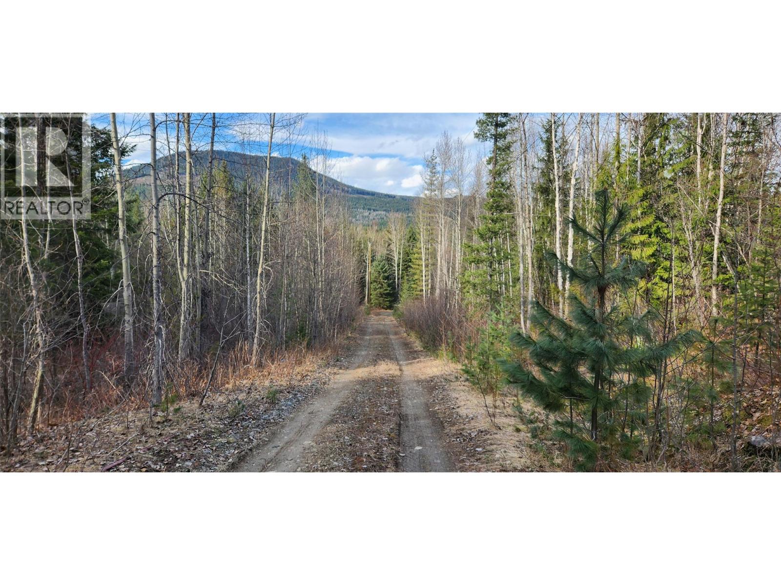 3584 Barriere South Road, Barriere, British Columbia  V0E 1E0 - Photo 26 - 10384943