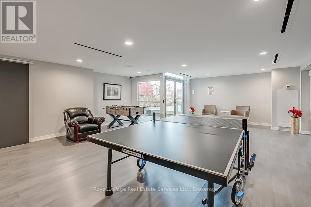 1205 - 1940 Ironstone Drive, Burlington, Ontario  L7L 0E4 - Photo 37 - W13054180