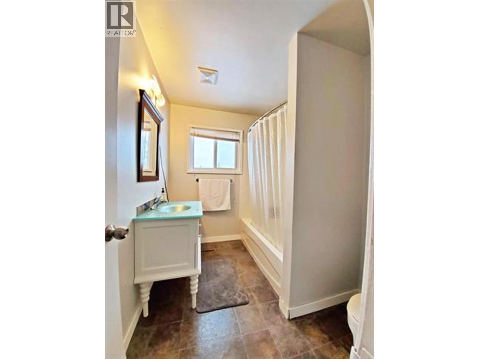 425 Callanan Street, Quesnel, British Columbia  V2J 2V1 - Photo 6 - R3116827