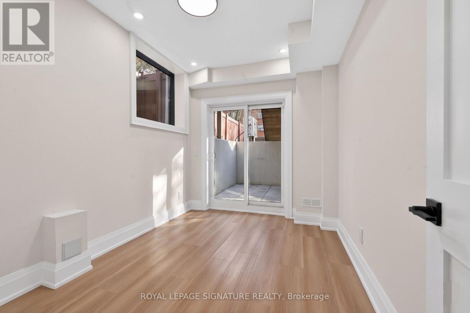 245 Ferris Road, Toronto, Ontario  M4B 1H2 - Photo 38 - E13053448