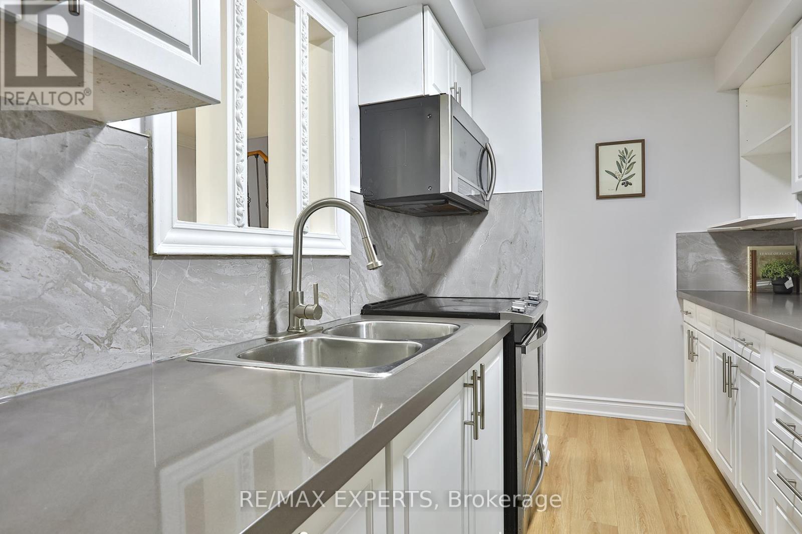 16 Hetherington Place, Brampton, Ontario  L6S 5M7 - Photo 13 - W13048898