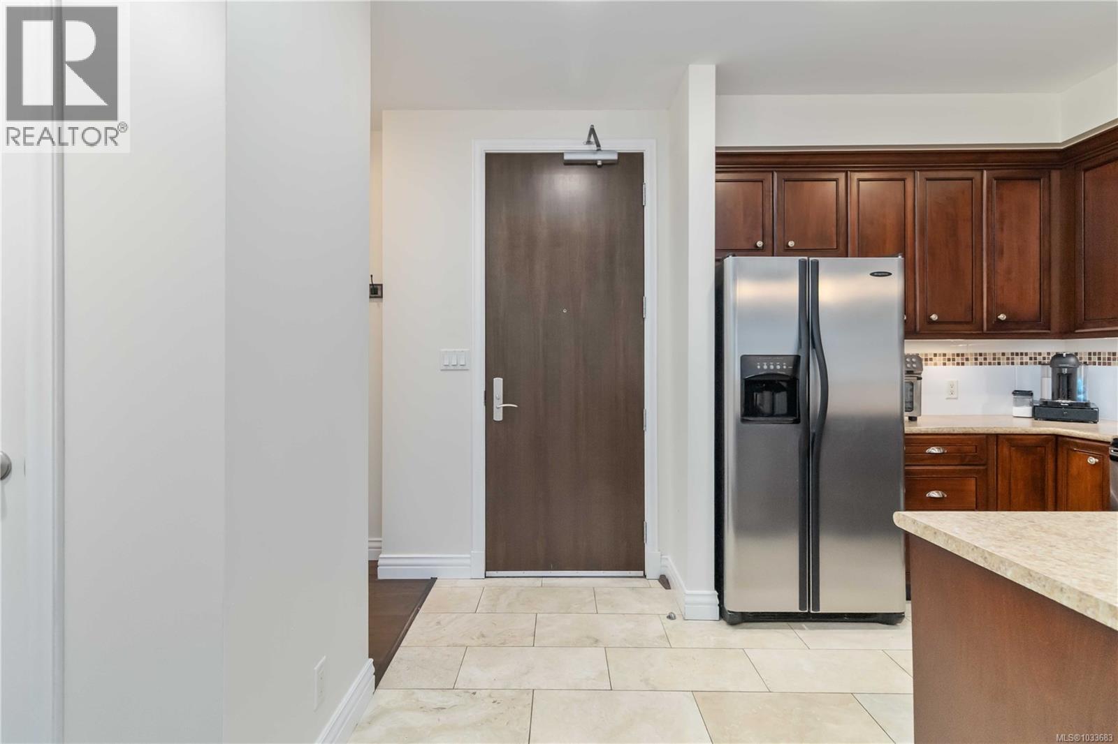 217 1335 Bear Mountain Pkwy, Langford, British Columbia  V9B 6T9 - Photo 10 - 1033683