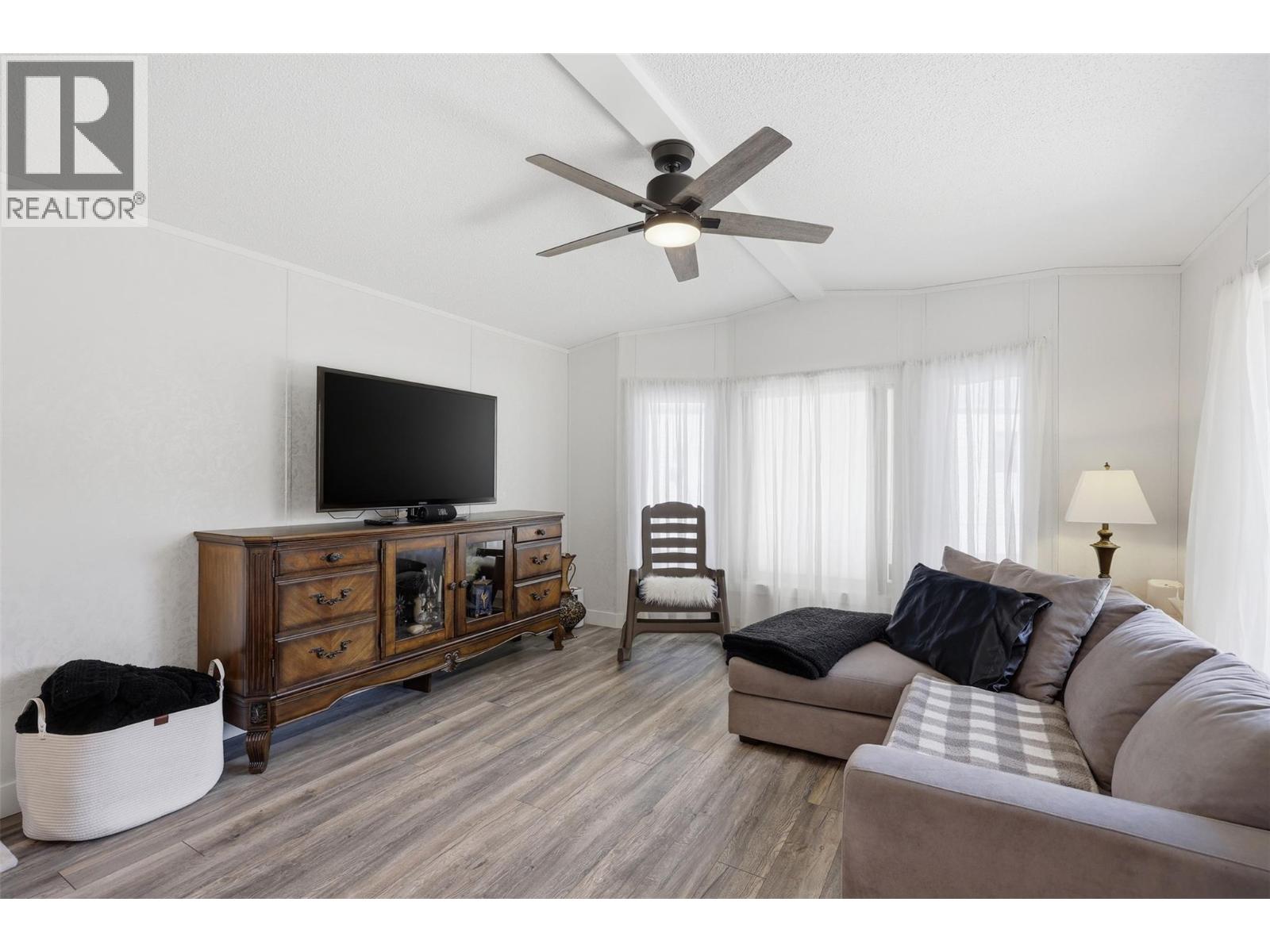 3 Saturn Drive, Kamloops, British Columbia  V2B 1B1 - Photo 11 - 10385199