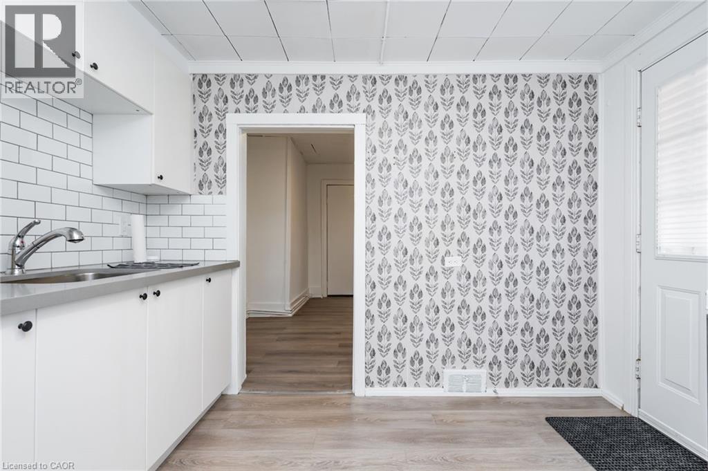 36 & 38 Bruce Street, Oshawa, Ontario  L1H 1P7 - Photo 5 - 40824865