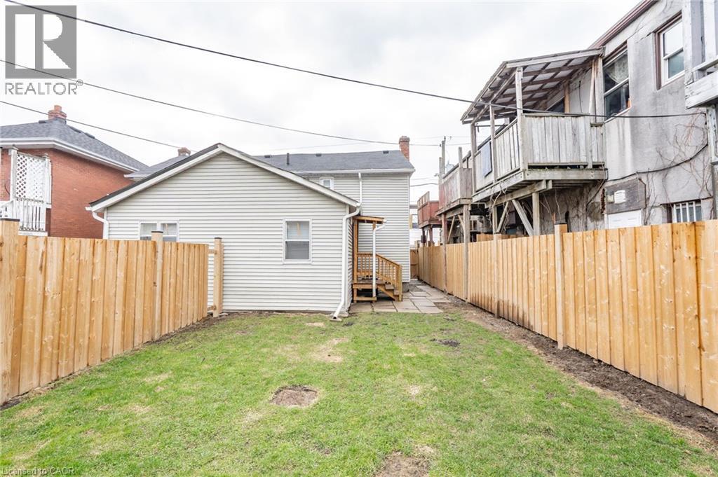 36 Bruce Street, Oshawa, Ontario  L1H 1P7 - Photo 35 - 40824803