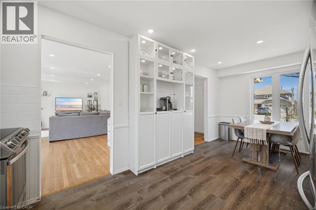 2395 Arnold Crescent, Burlington, Ontario  L7P 4J2 - Photo 15 - 40824793