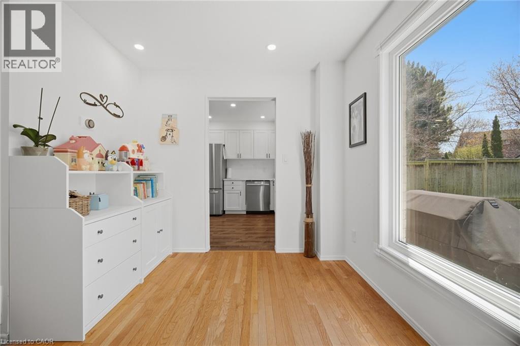 2395 Arnold Crescent, Burlington, Ontario  L7P 4J2 - Photo 16 - 40824793