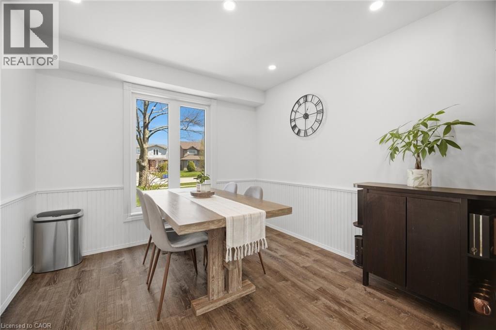 2395 Arnold Crescent, Burlington, Ontario  L7P 4J2 - Photo 8 - 40824793