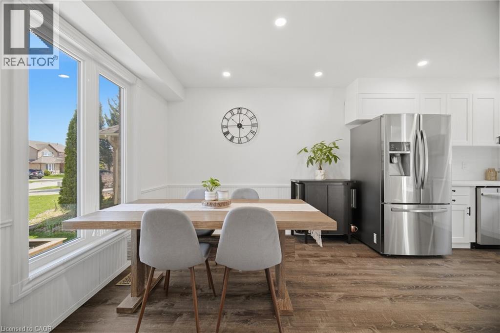 2395 Arnold Crescent, Burlington, Ontario  L7P 4J2 - Photo 9 - 40824793