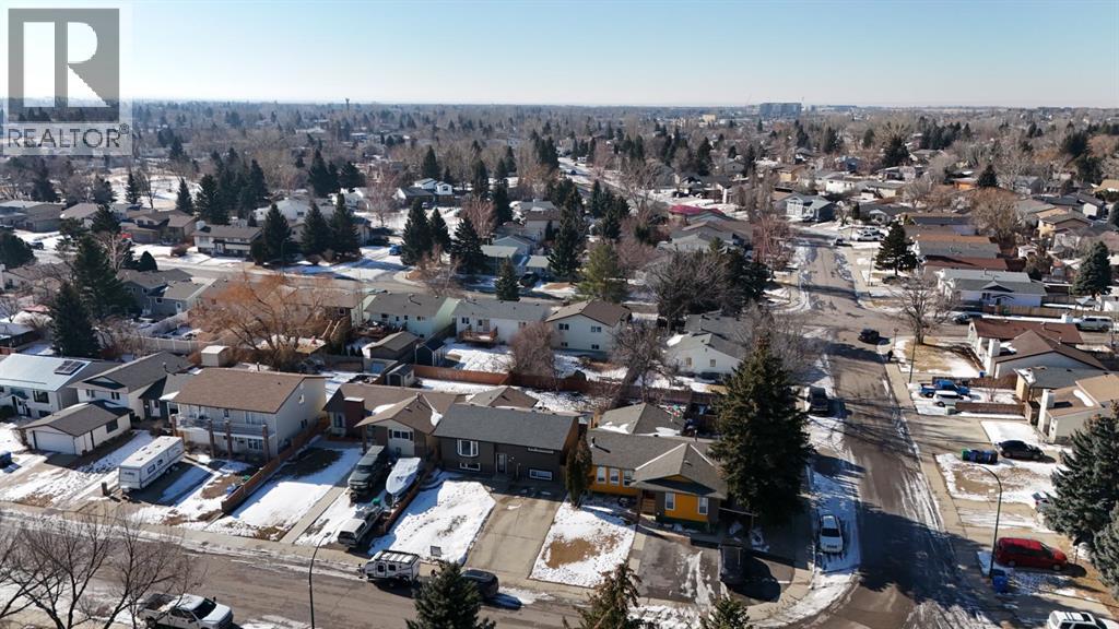 167 Chippewa Crescent W, Lethbridge, Alberta  T1K 5B4 - Photo 2 - A2288336