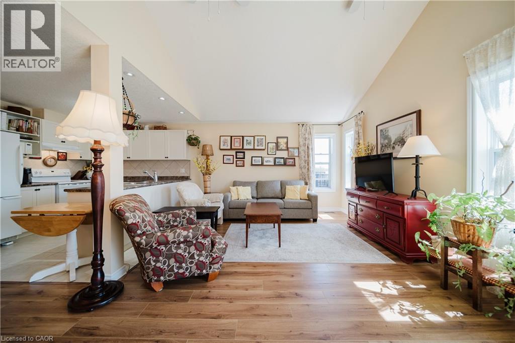 90 Captain Mccallum Drive, New Hamburg, Ontario  N3A 0B7 - Photo 4 - 40822906