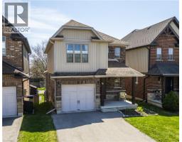 90 CAPTAIN MCCALLUM Drive, New Hamburg, Ontario