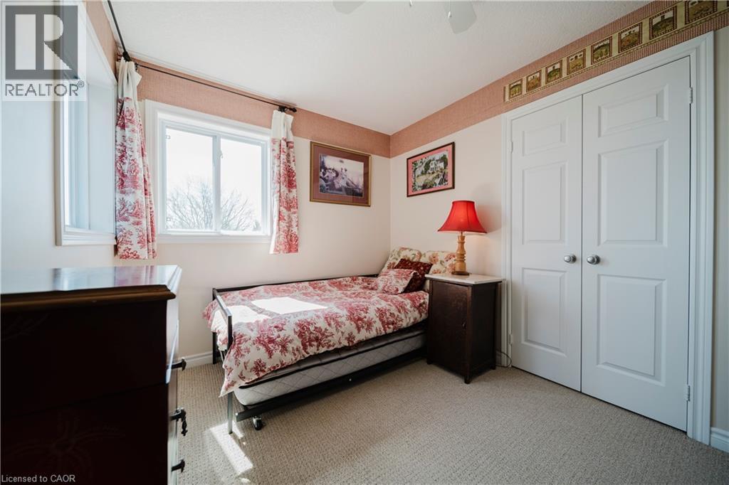 90 Captain Mccallum Drive, New Hamburg, Ontario  N3A 0B7 - Photo 28 - 40822906