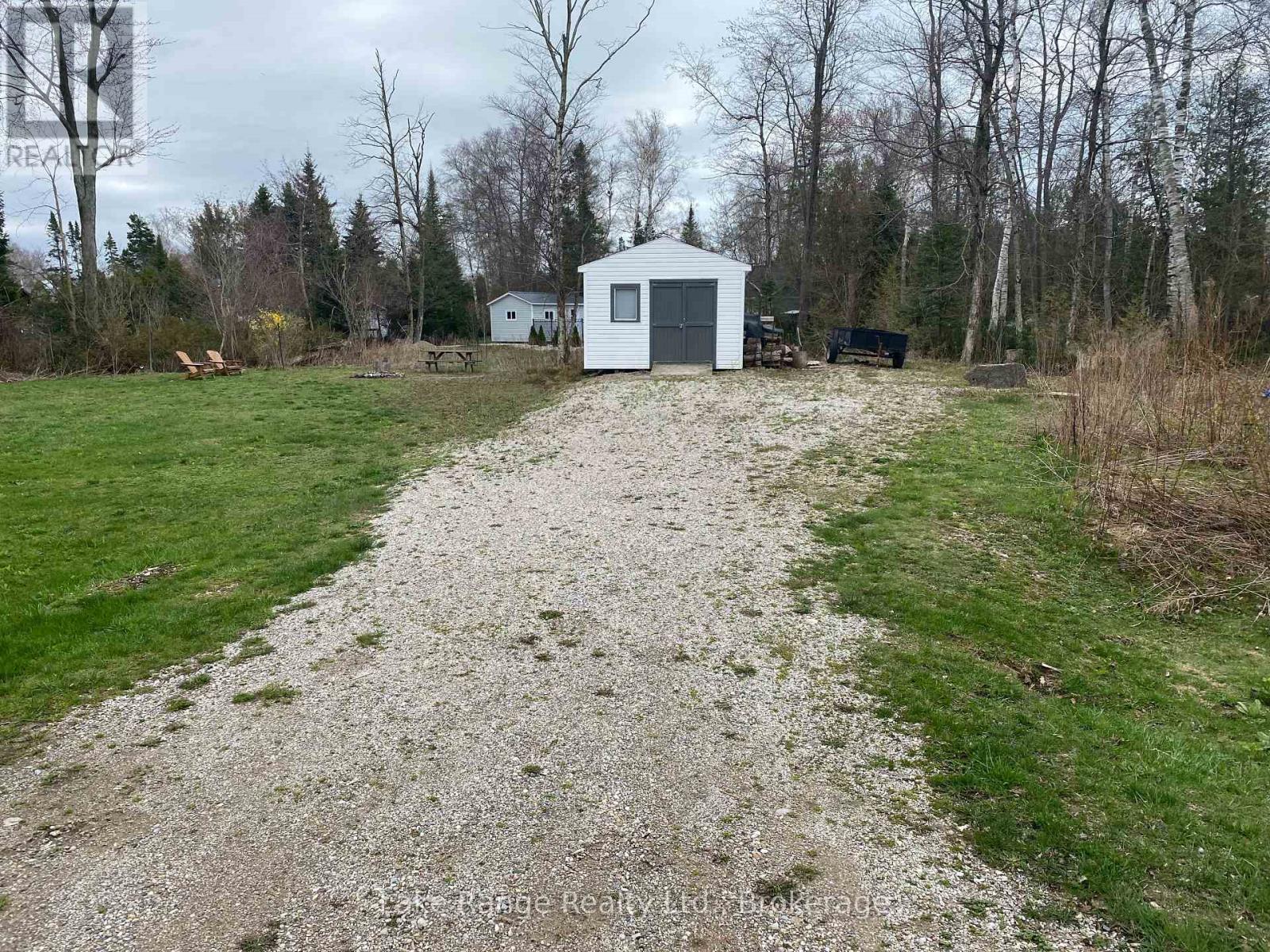 319 TYENDINAGA ROAD, Huron-Kinloss, Ontario