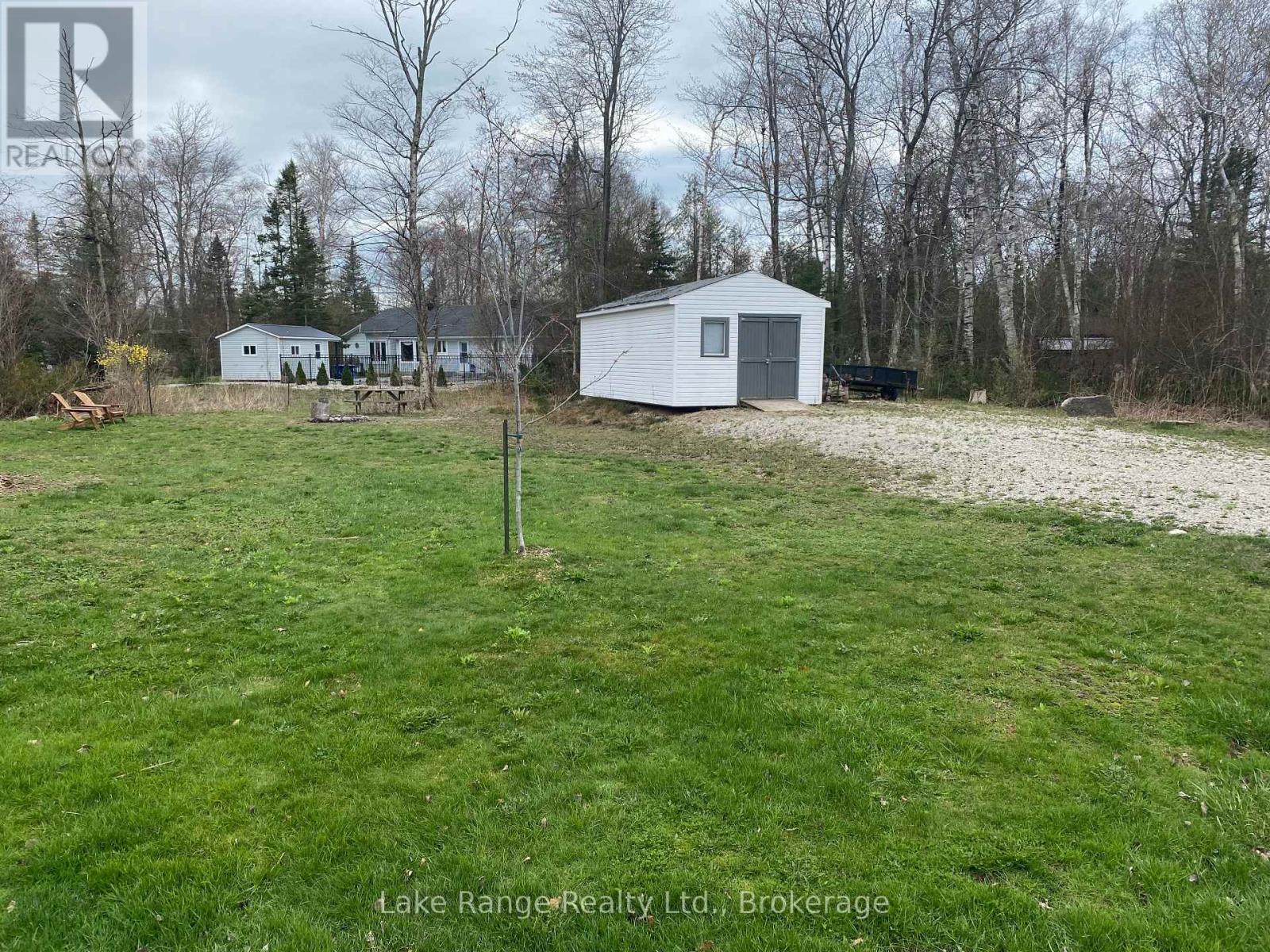 319 Tyendinaga Road, Huron-Kinloss, Ontario  N2Z 2X3 - Photo 2 - X13054164
