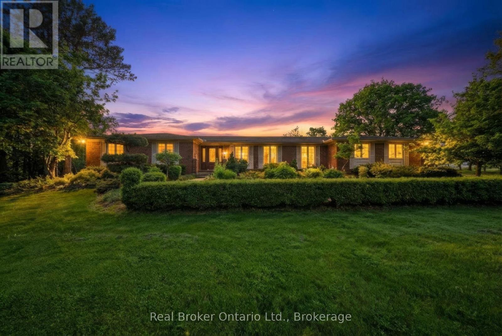 3 Meadowbrook Court, Brant, Ontario  N0E 1N0 - Photo 2 - X13054246