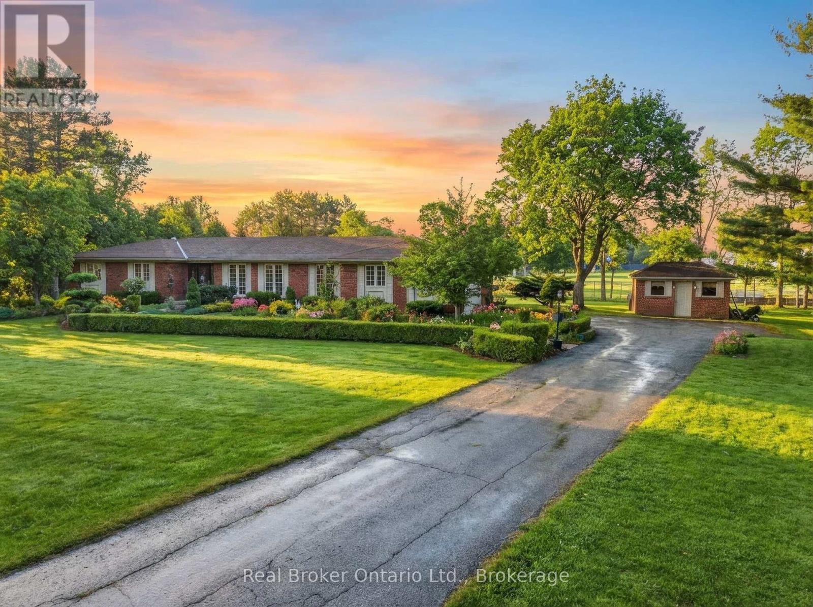 3 Meadowbrook Court, Brant, Ontario  N0E 1N0 - Photo 8 - X13054246