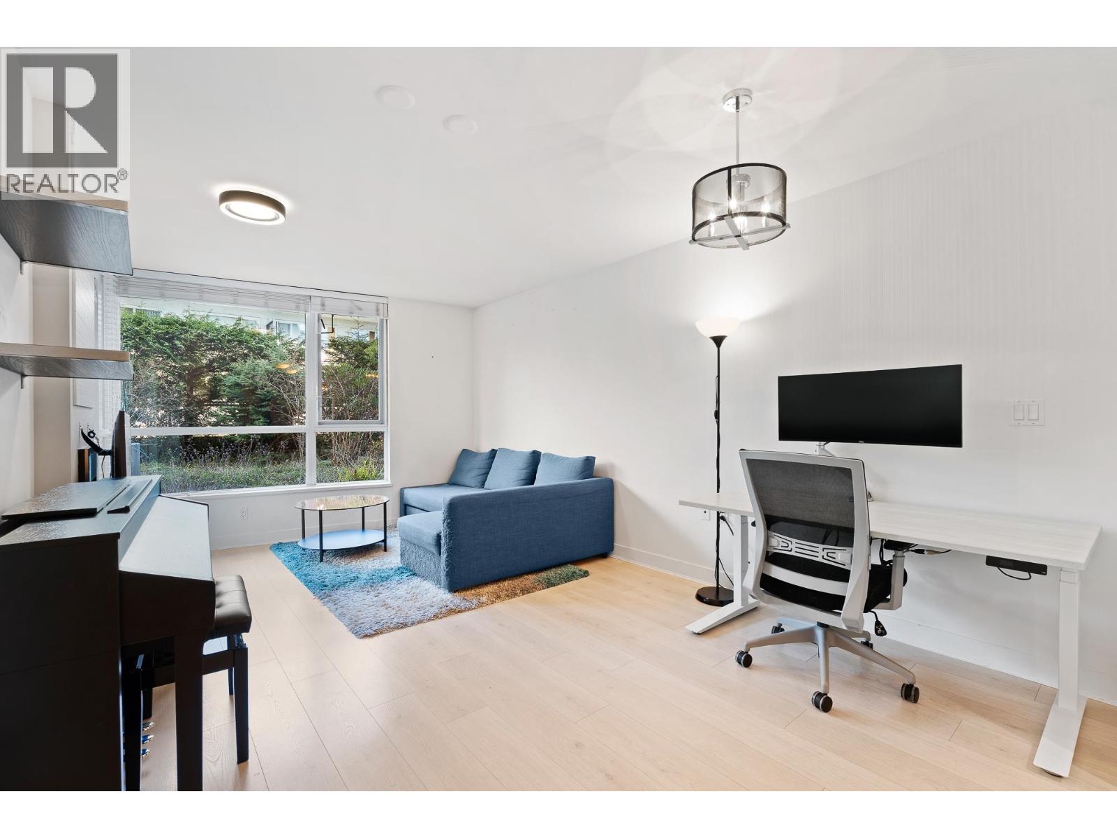 302 160 W 3rd Street, North Vancouver, British Columbia  V7M 0A9 - Photo 6 - R3095253