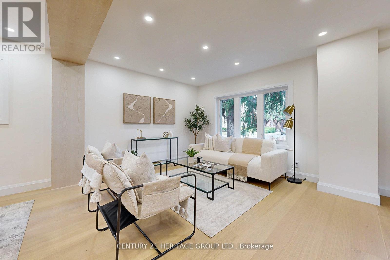 547 Melrose Avenue, Toronto, Ontario  M5M 2A4 - Photo 8 - C13054070