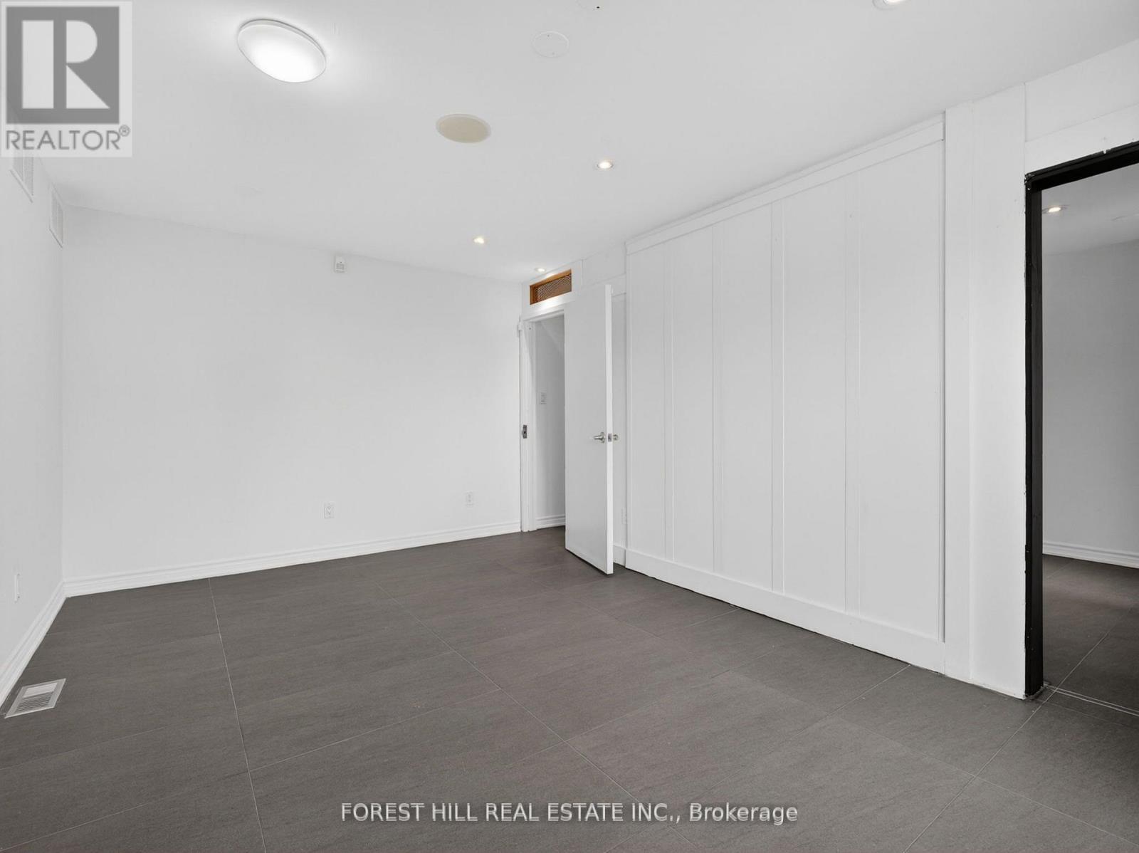 1111 College Street, Toronto, Ontario  M6H 1B4 - Photo 15 - C13054290