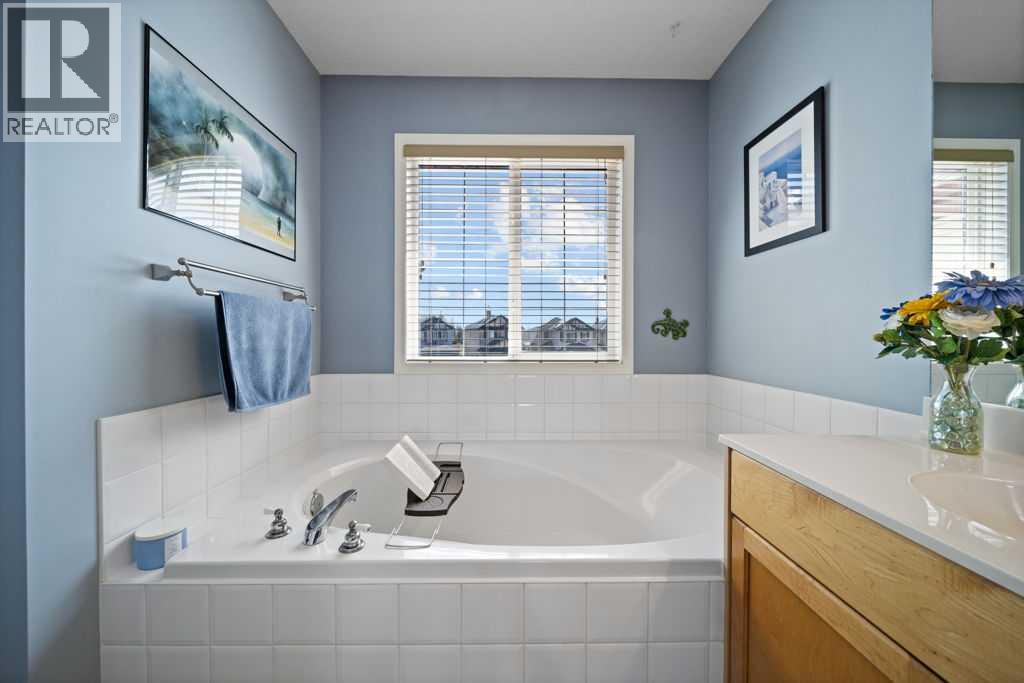 190 Brightonstone Bay Se, Calgary, Alberta  T2Z 4W4 - Photo 20 - A2301379