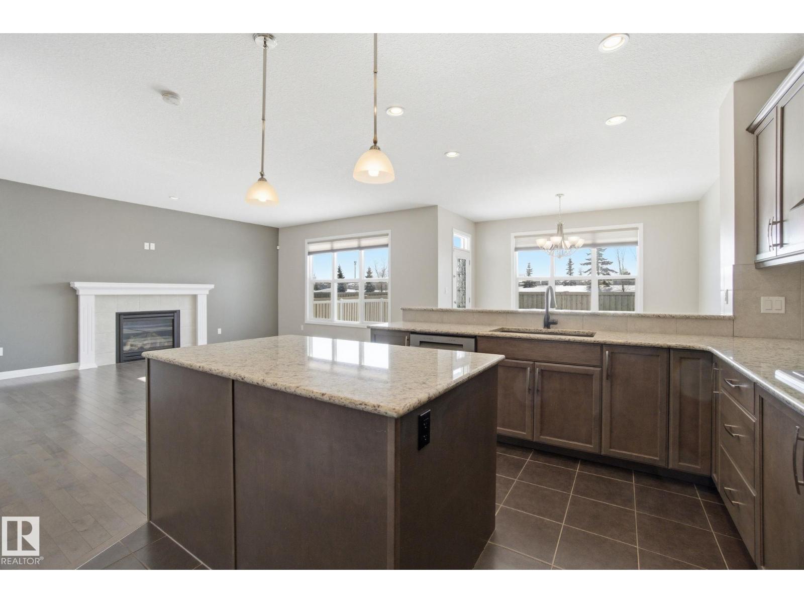 3875 Agar Green SW, Edmonton, Alberta  T6W 2G3 - Photo 14 - E4484505