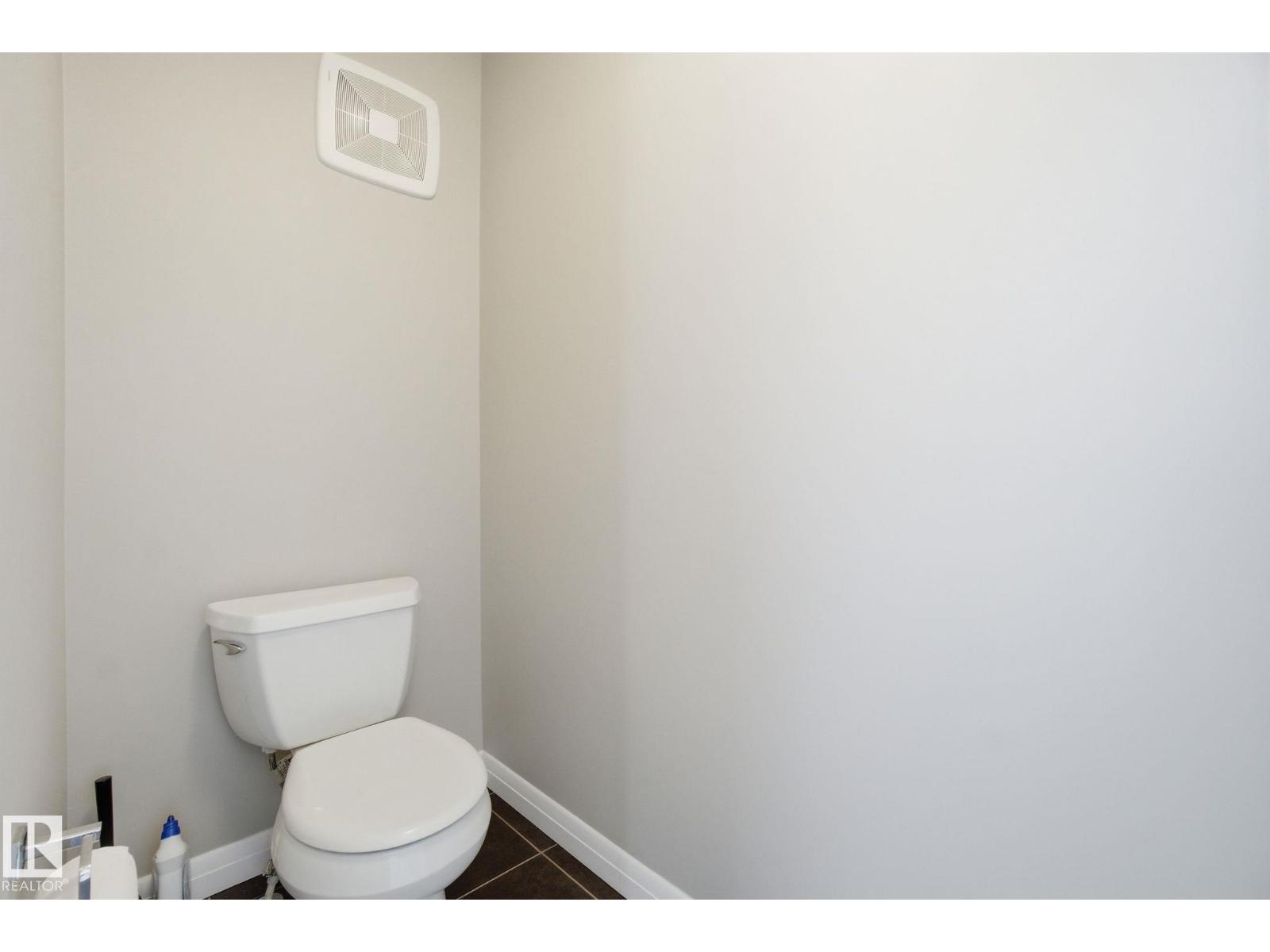 3875 Agar Green SW, Edmonton, Alberta  T6W 2G3 - Photo 38 - E4484505