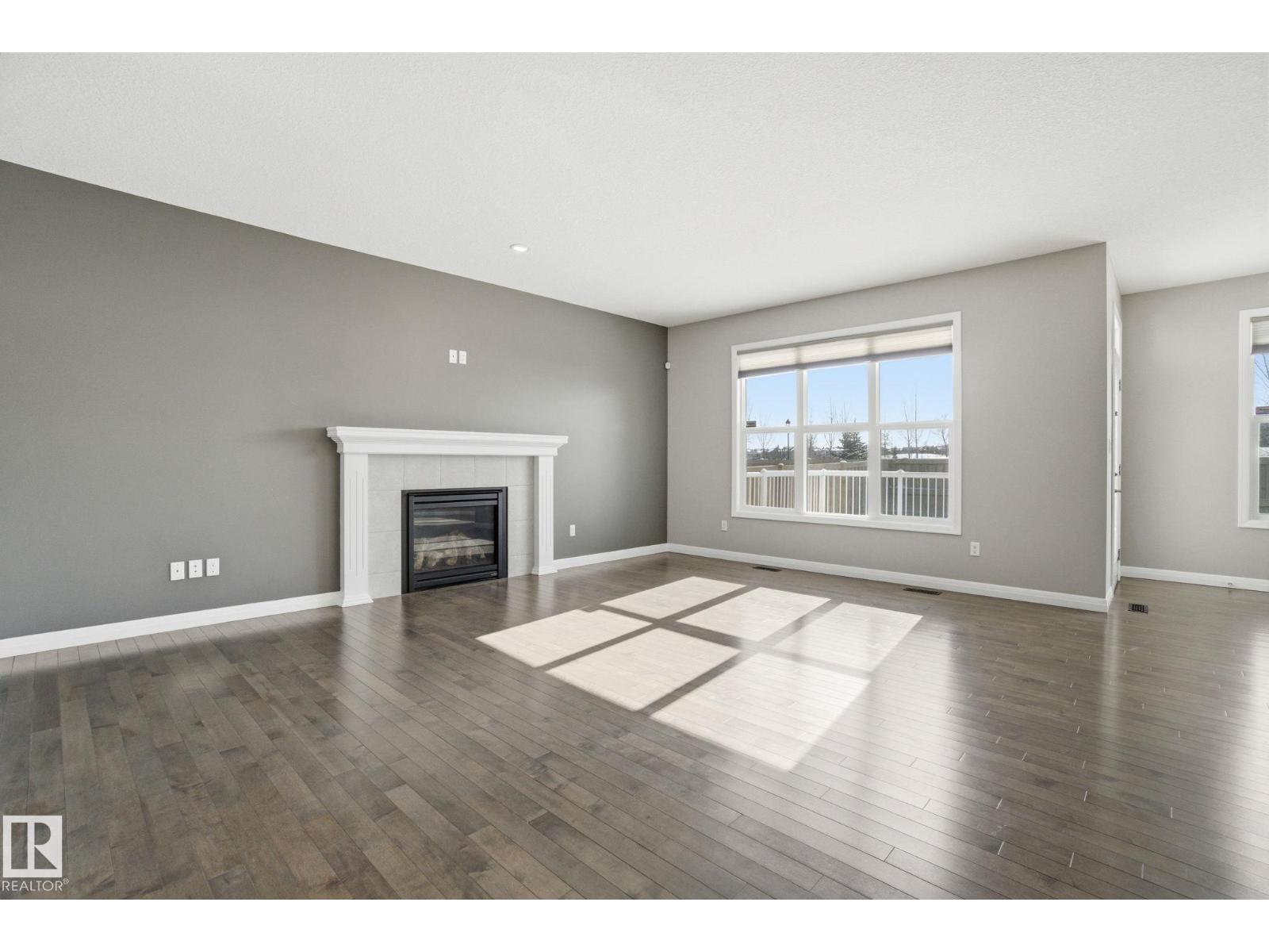 3875 Agar Green SW, Edmonton, Alberta  T6W 2G3 - Photo 6 - E4484505