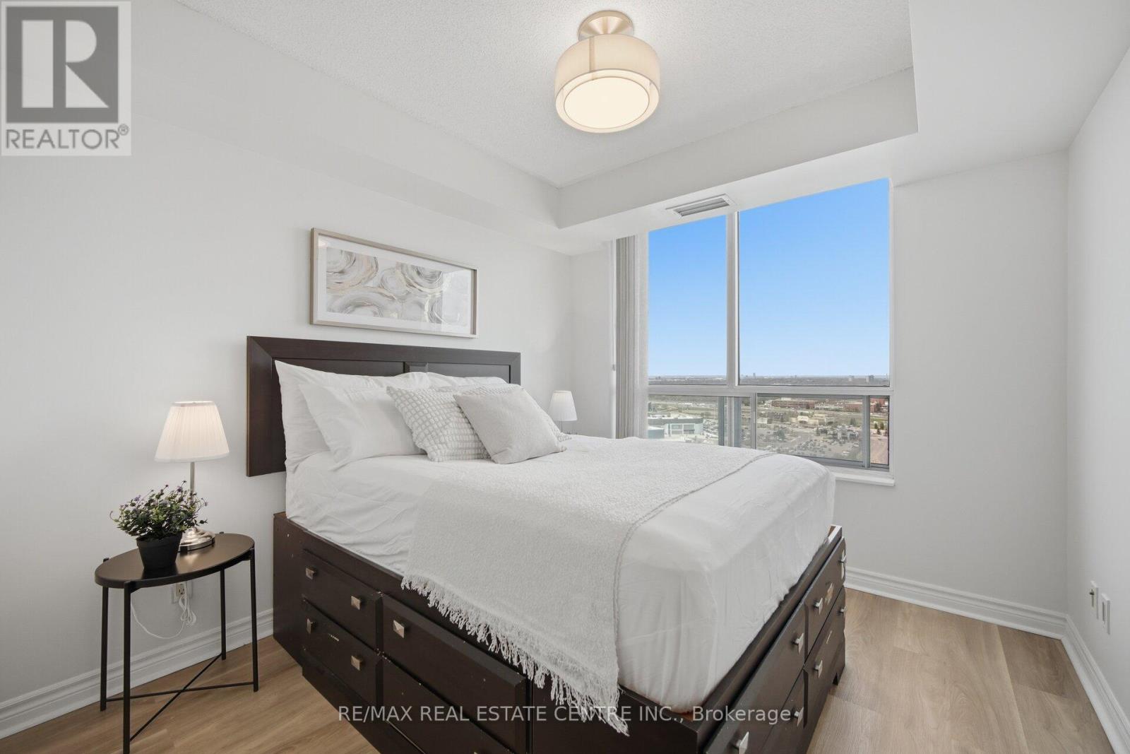 2104 - 61 Town Centre Court, Toronto, Ontario  M1P 5C5 - Photo 19 - E13054080