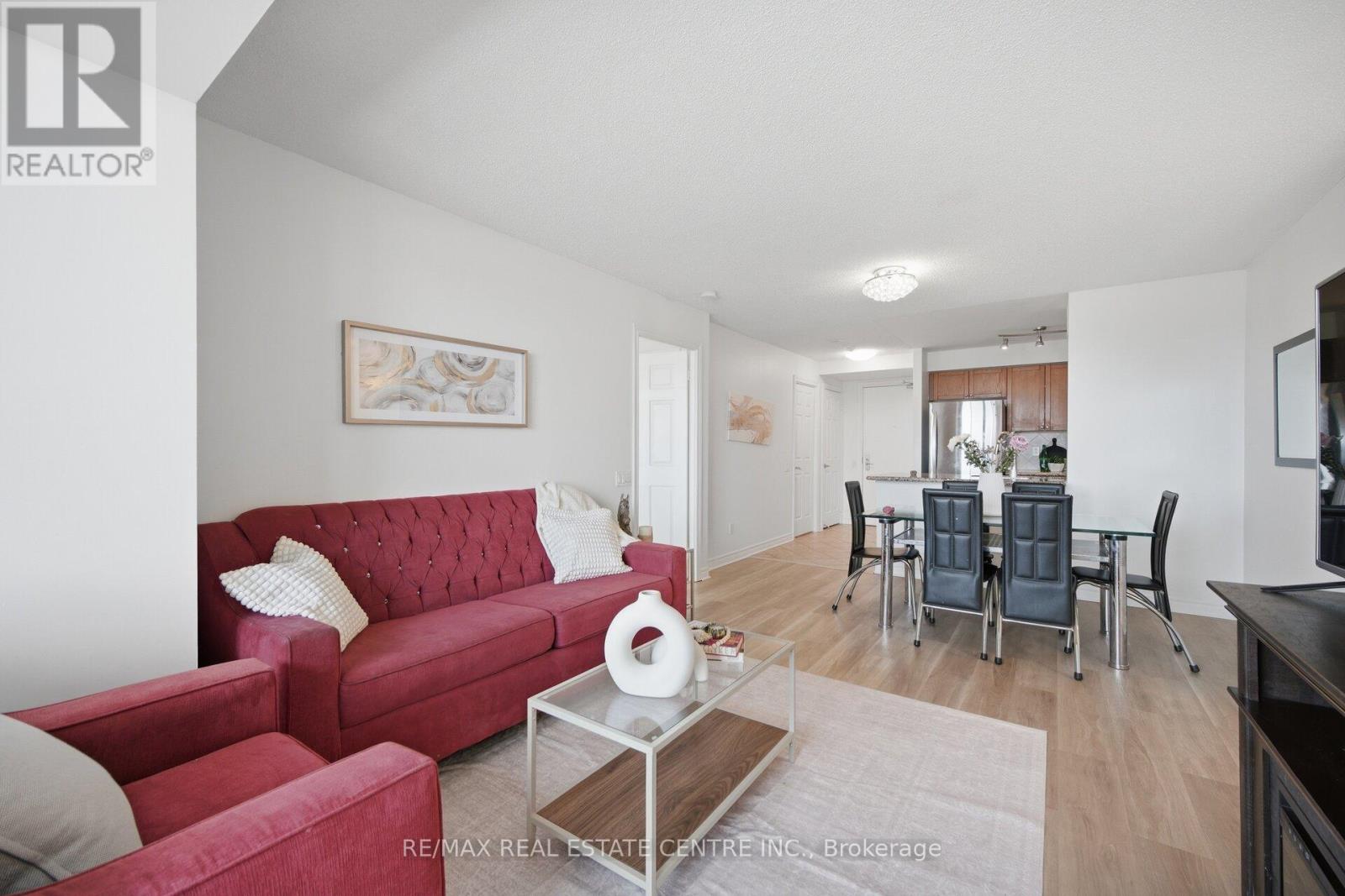 2104 - 61 Town Centre Court, Toronto, Ontario  M1P 5C5 - Photo 9 - E13054080