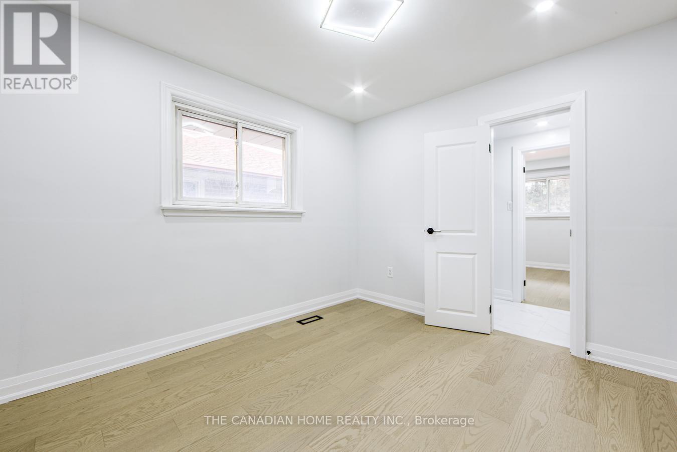 70 Moraine Hill Bsmt Drive, Toronto, Ontario  M1T 2A2 - Photo 18 - E13054098