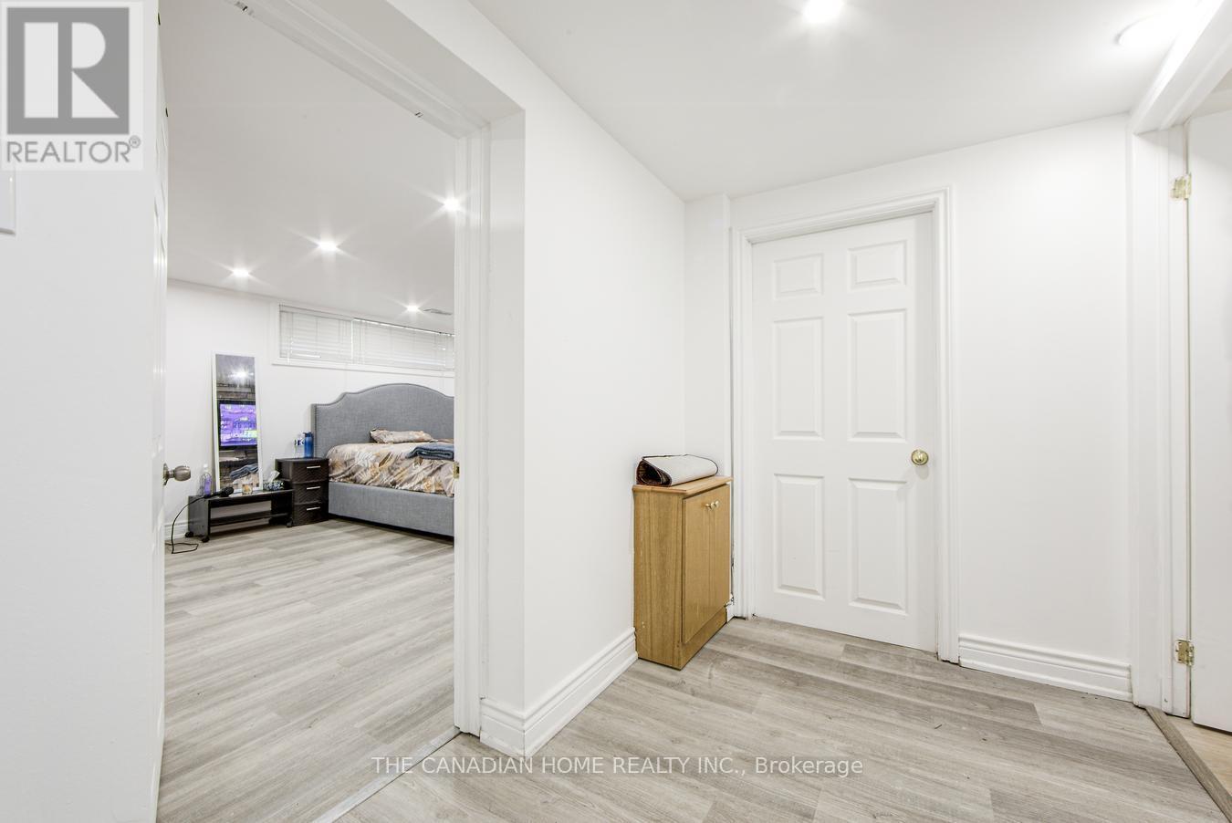 70 Moraine Hill Bsmt Drive, Toronto, Ontario  M1T 2A2 - Photo 32 - E13054098