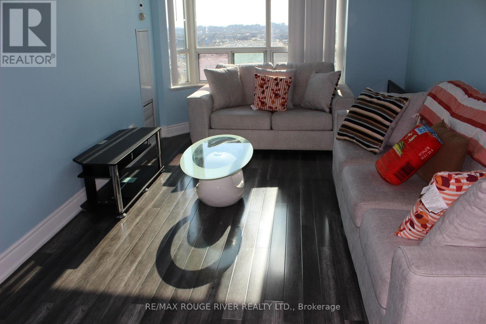 1922 - 68 Corporate Drive, Toronto, Ontario  M1H 3G4 - Photo 3 - E13054102