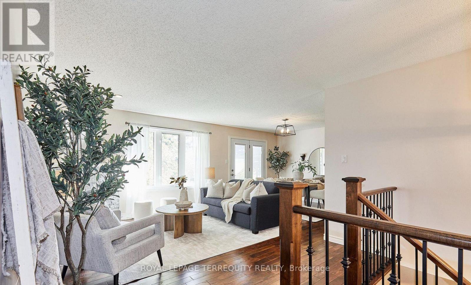 91a Wilmot Trail, Clarington, Ontario  L1B 1B8 - Photo 9 - E13054108