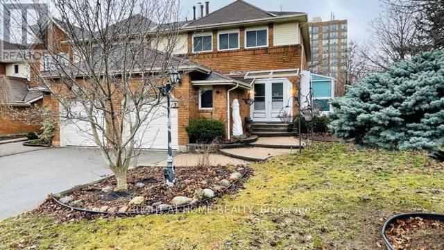 35 Davies Crescent, Whitby, Ontario  L1N 8X4 - Photo 2 - E13054116