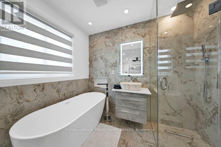 Main - 49 Manderley Drive, Toronto, Ontario  M1N 3E8 - Photo 11 - E13054234